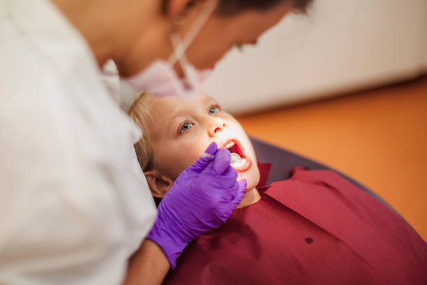 Best Emergency Tooth Extraction in Mill City, OR